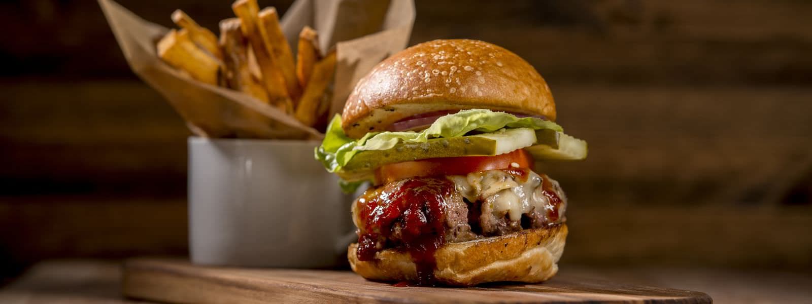 Traeger Wood Pellet Grills – BBQ Kaiser Burgers Recipe