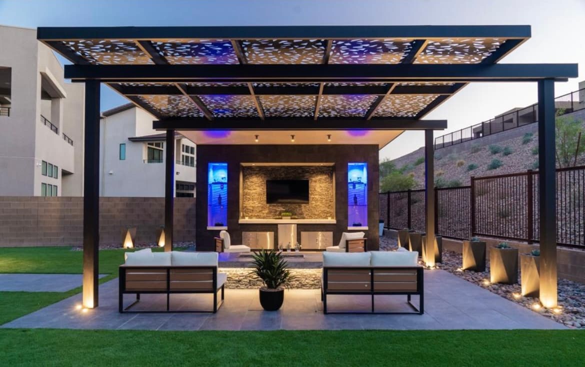 PATIO COVER FEATURED  - Photo 2