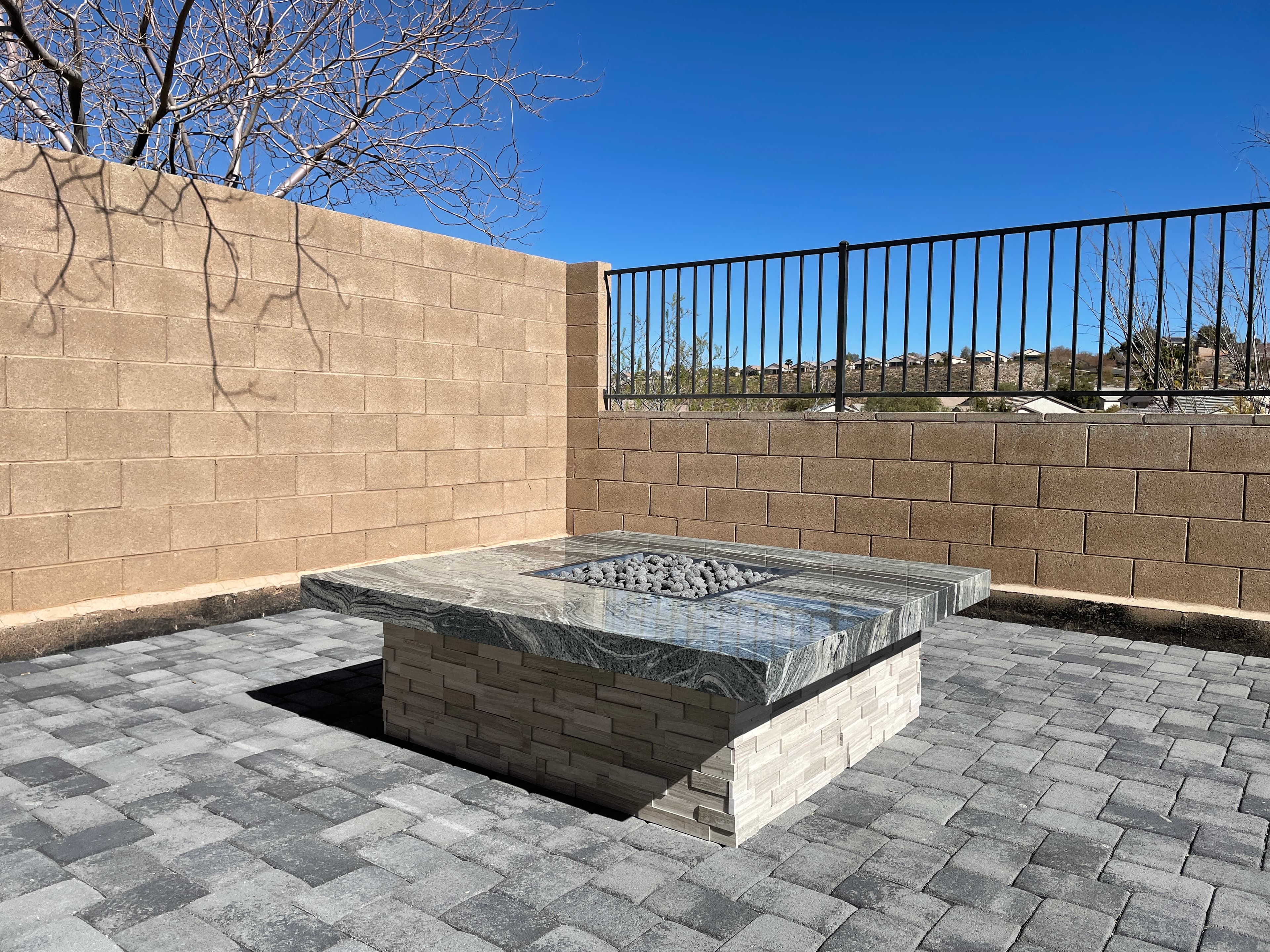 FIRE FEATURES  - Photo 2