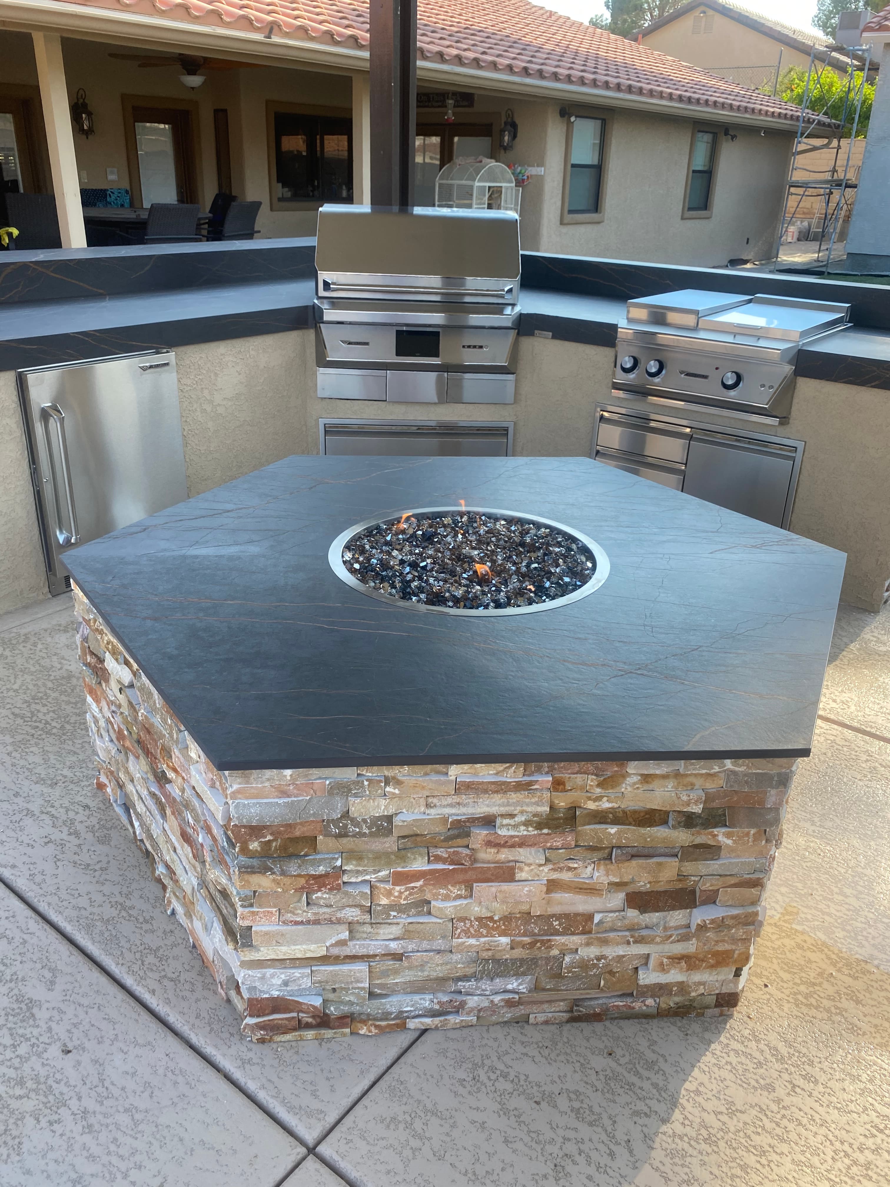 FIRE FEATURES  - Photo 92