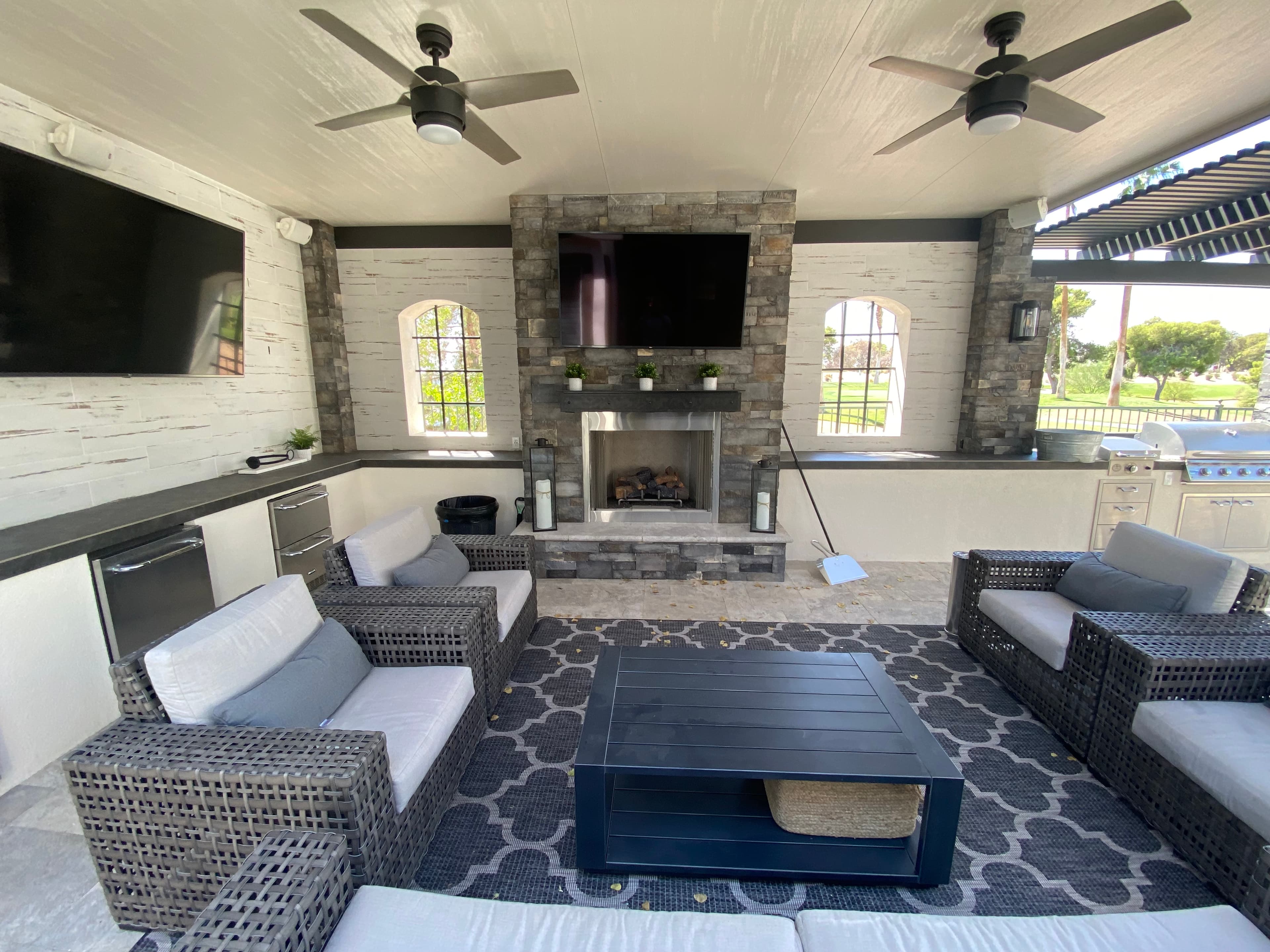 FIRE FEATURES  - Photo 98