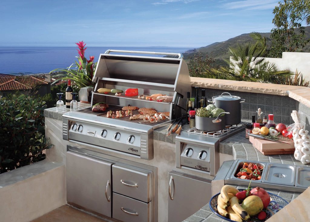 Alfresco Custom Outdoor Kitchen & Outdoor Living Area