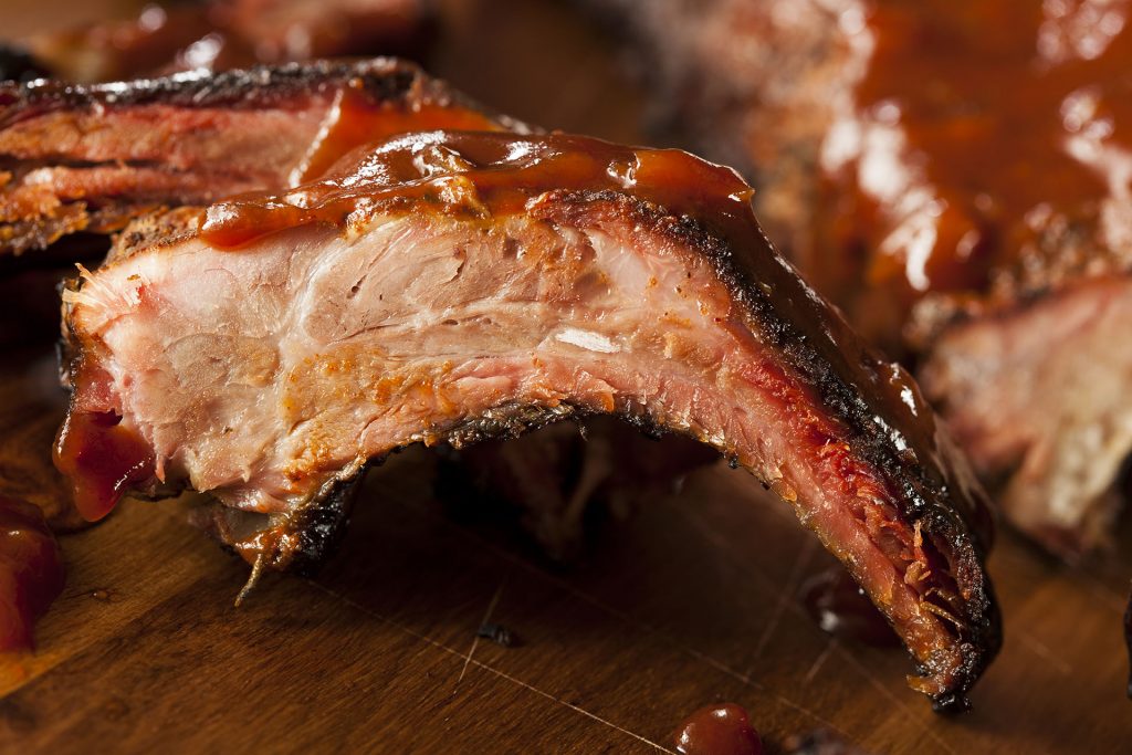 Smoked Barbecue Pork Spare Ribs with Sauce