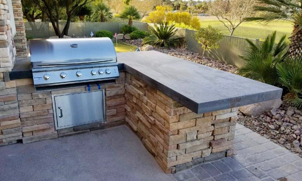 Custom Outdoor Kitchen - With Dekton Trilium by Cosentino & 40 Inch Summerset Sizzler Pro Barbecue Grill Replacement